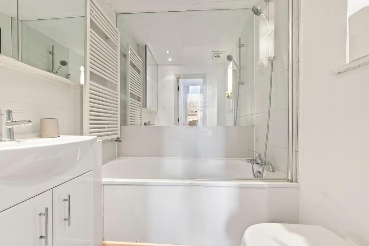 Sg, Classic Knightsbridge Loft Apartment London Ngoại thất bức ảnh